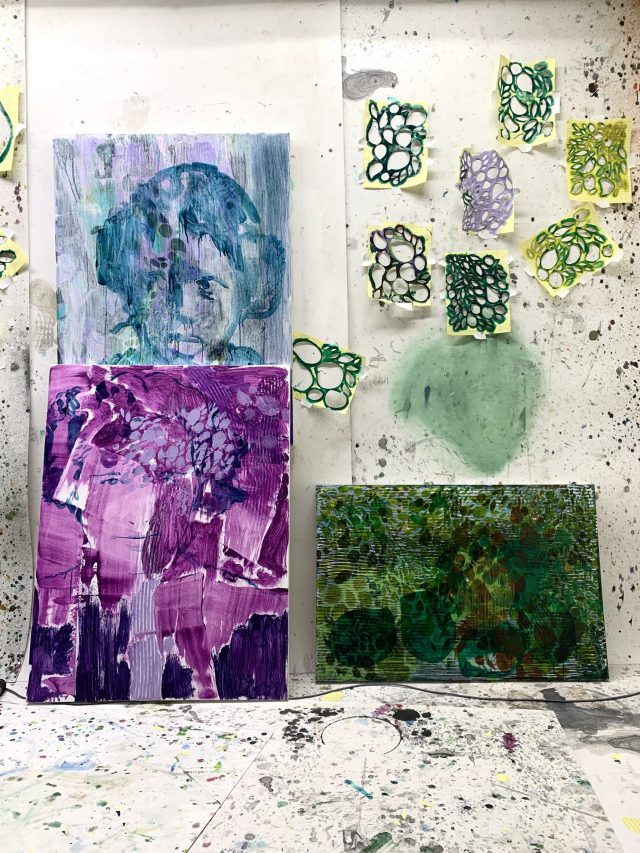 Historias 6 Pintura de Retrato Abstracto Vibrante en Progreso