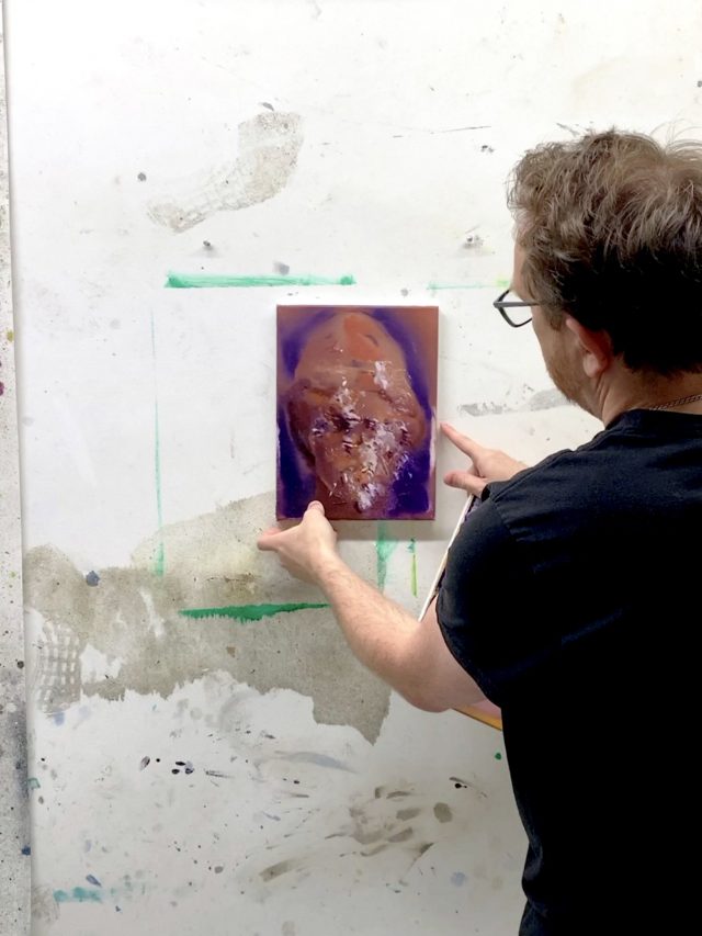 Historias 10 Semejanza del Pasado: Una Reflexión en Óleo